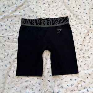 GYMSHARK flex shorts
